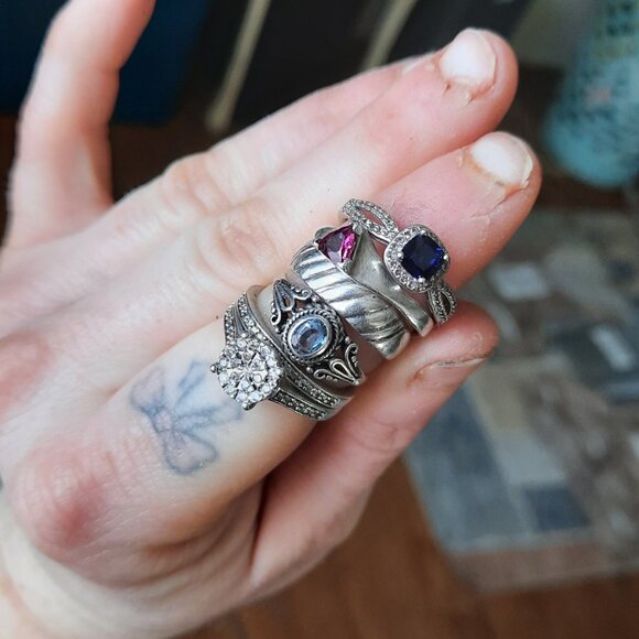 6 piece ring set - Picture 3 of 5